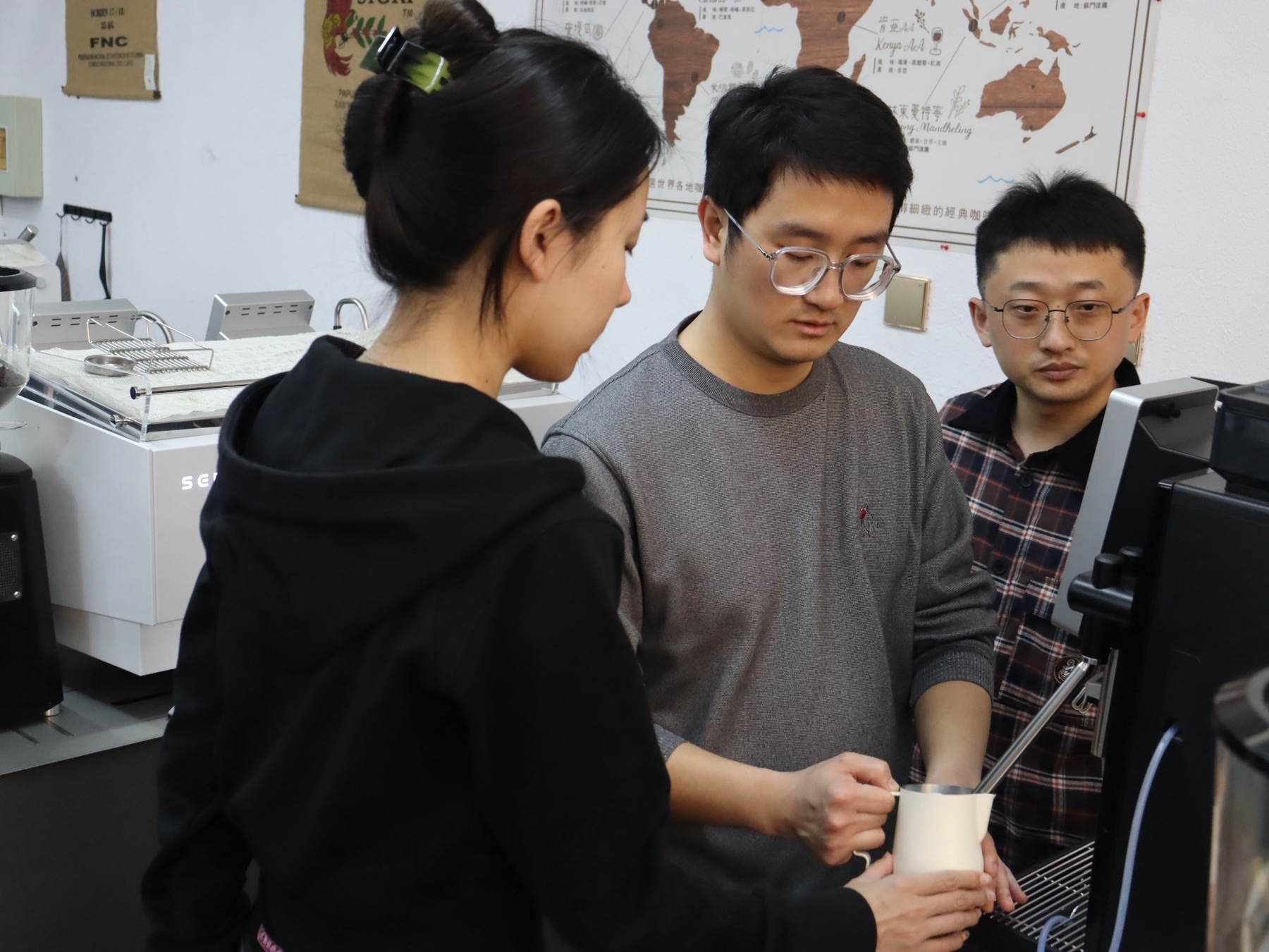 零基础学员进入意式咖啡师训练